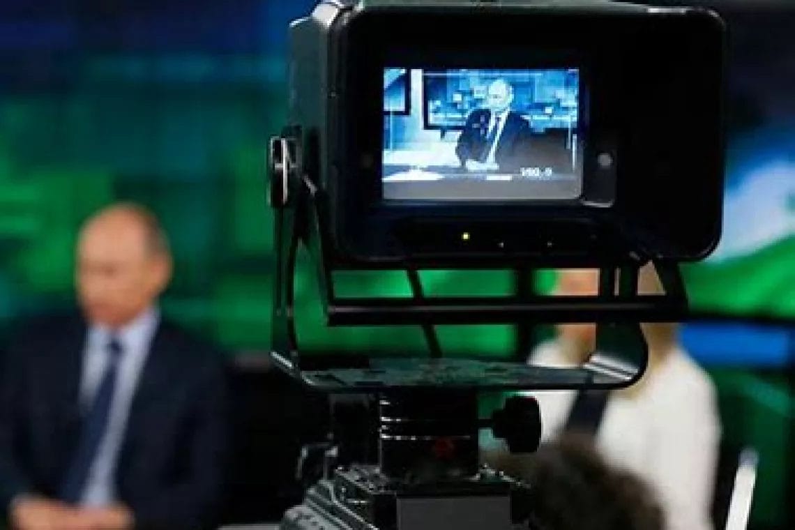 Putin-on-TV_large