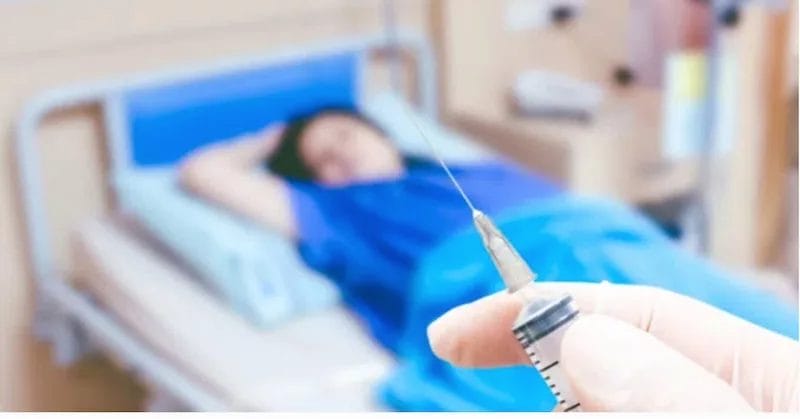 hospital-doctor-vaccine