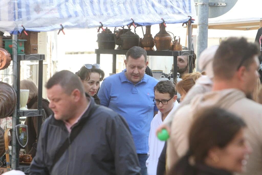 Daniel Lipšic a stážistka Martina Kellerová zasa spolu.