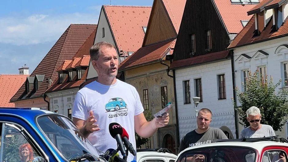 MATOVIČOVI OBČANIA V SNINE NADÁVALI: TY HOVÄDO, TY SPROSTÝ