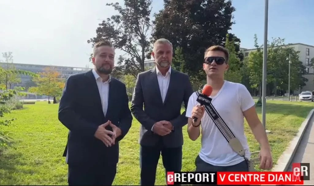 Matovič je duševne chorý človek, ktorý šíri v spoločnosti nenávisť, rovnakým spôsobom ako Ódor a Čaputová.