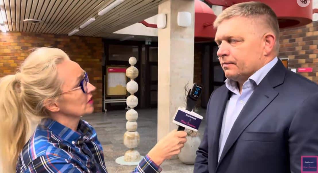 Robert Fico: Politika nemusia mať radi novinári, ale ľudia.