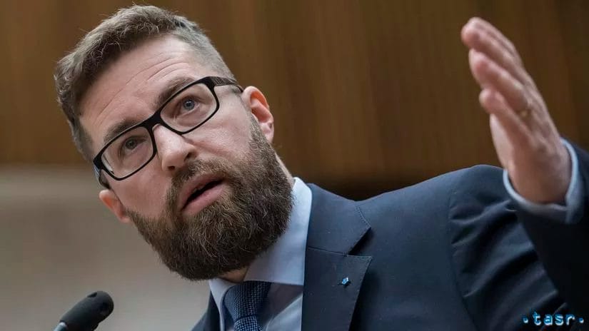 Progresívec Poliačik z Globsecu o provokatérovi Mihálym: Takíto ľudia sú potrebnými bielymi krvinkami spoločnosti