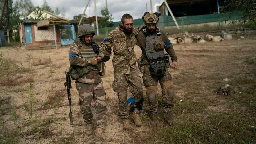 ua-vojak-vojaci-armada-raneny-clanokW