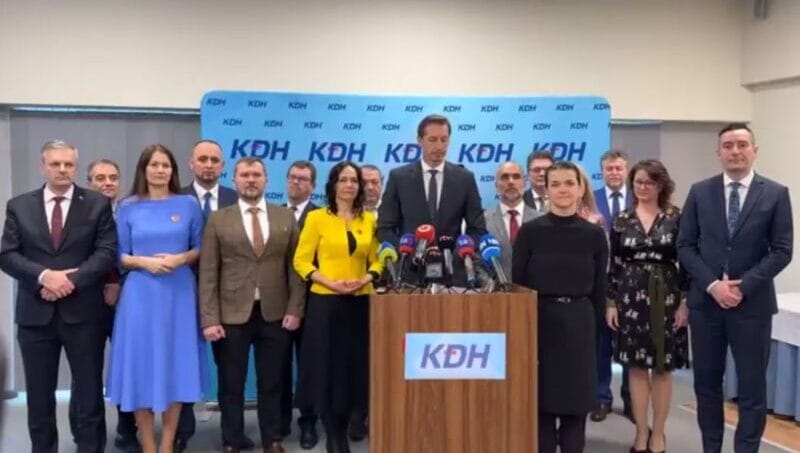 KDH nemá s kresťanstvom nič spoločné, okrem mätúceho názvu. Je to strana farizejov, pokrytcov, prospechárov. Vôbec im nejde o princíp