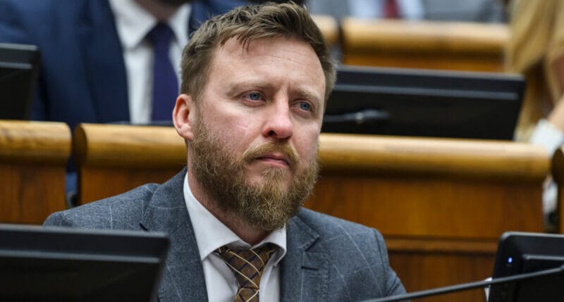 Na rozhodnutie Slovenska čaká celý svet. Peter Kotlár nie je snílek