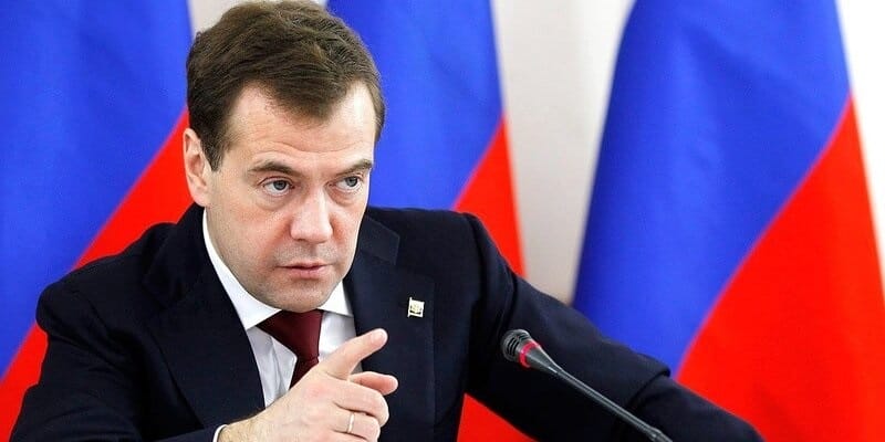 Medvedev: Jadrový konflikt na Blízkom východe je reálny.