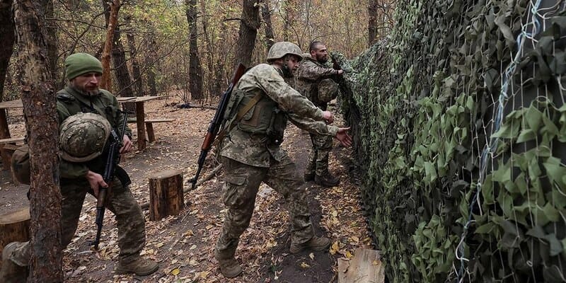 Poľsko nasadzuje 40 000 vojakov u hraníc s Bieloruskom