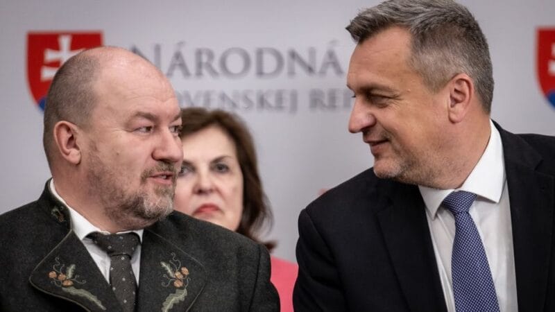 Príliš veľa kohútov a vrabčiakov na našom malom Slovenskom „smetisku“