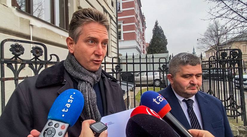 photo_2024-12-04_21-59-34