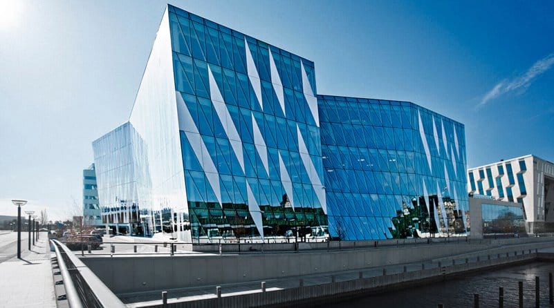 saxo-headquarters-4-300dpi