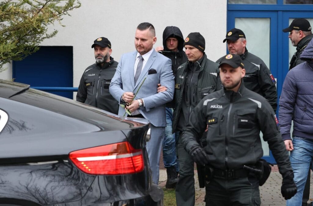 photo_2025-02-06_16-54-32