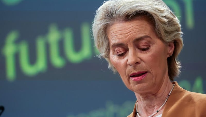 Pre prežitie Európy musí von der Leyenová skutočne odísť