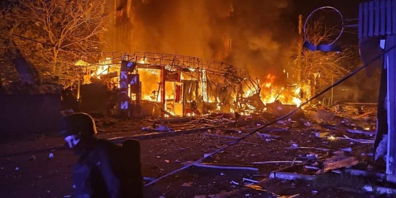 Reuters: RF zaútočilo na UA 700 dronmi po tom, čo Trump sľúbil poslať viac zbraní