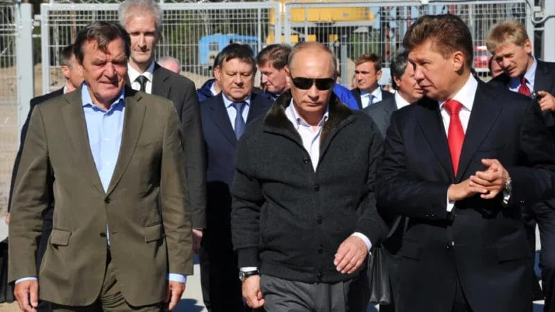 Bild: Bankový účet bývalého kancelára Schrödera zablokovaný kvôli „ruským fondom“