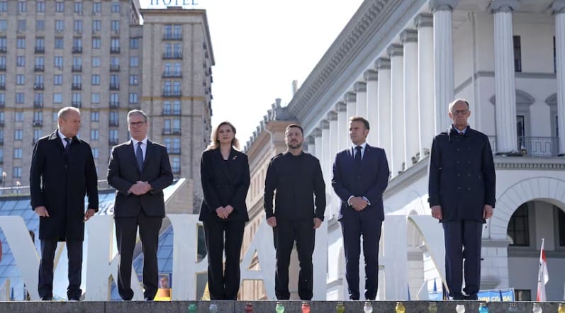 Radní z Kocourkovho Kocúrkova, sú oproti dnešným politikom vlastne žabožrúti.