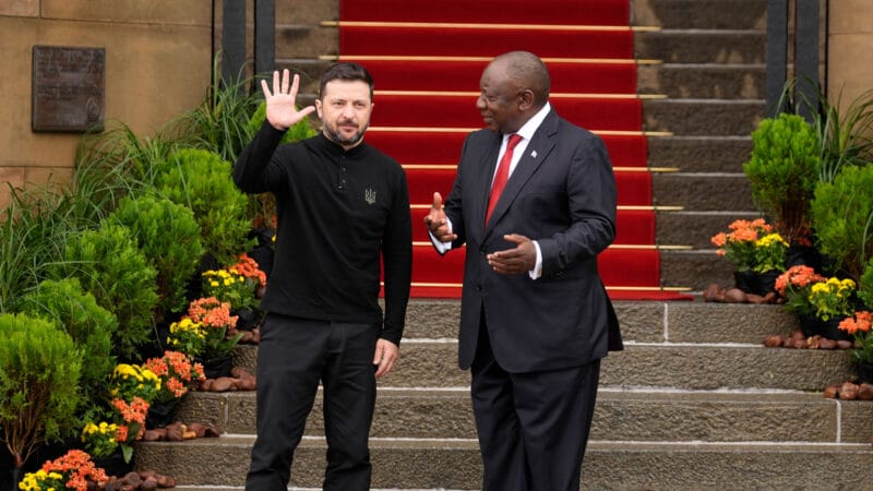 Ramaphosa povedal Trumpovi, „čo do pekla Zelenskyj robí v Južnej Afrike“