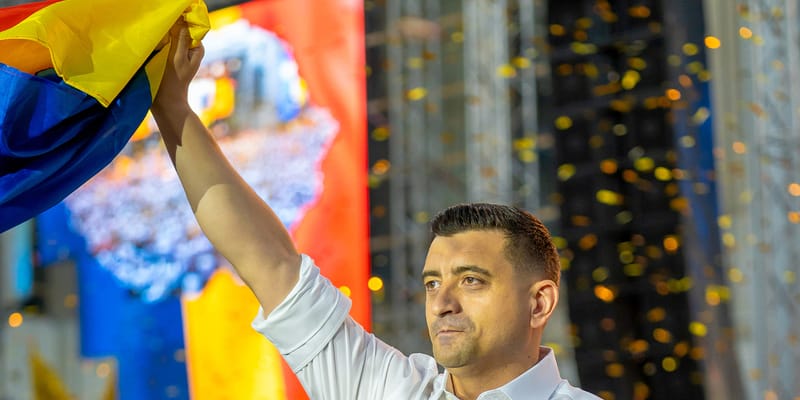 Brusel v panike: George Simion vyhral prvé kolo volieb v Rununsku, liberál Nicușor Dan je druhý