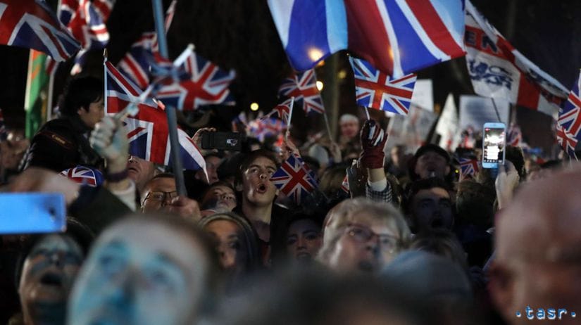 Telegraph: Pre Britániu je už neskoro vyhnúť sa finančnému Armagedonu