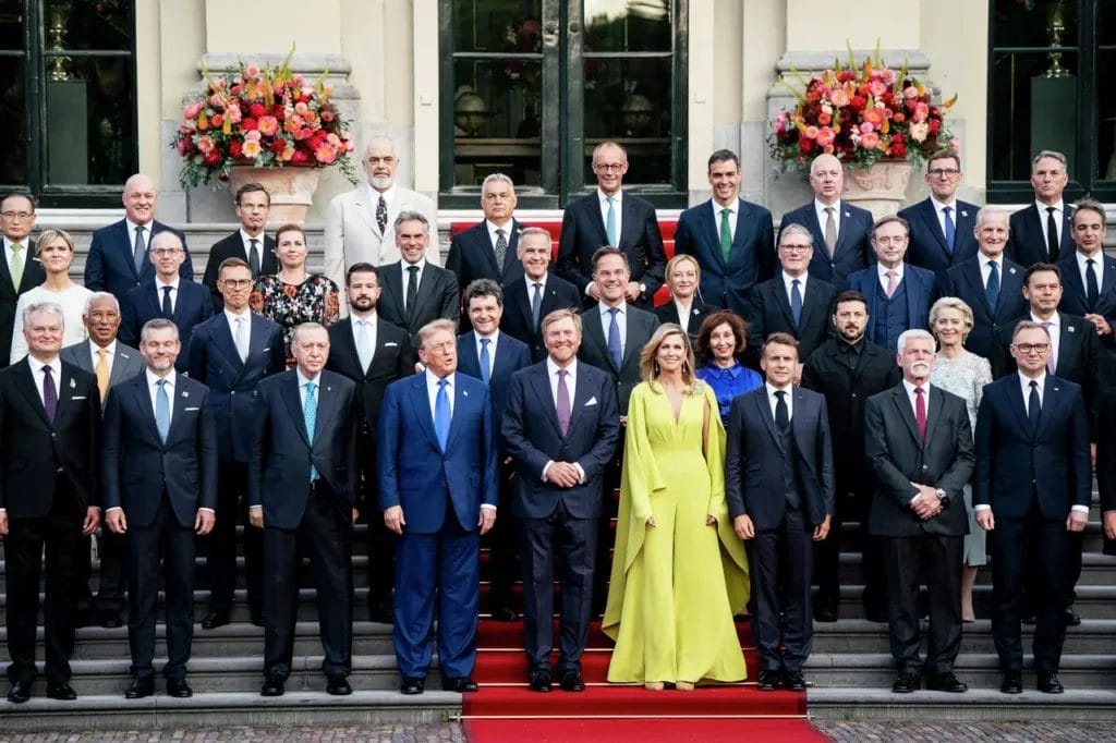 Nemecký kancelár Scholz na samite NATO: Európa vyčerpala všetky možnosti pomoci Ukrajine