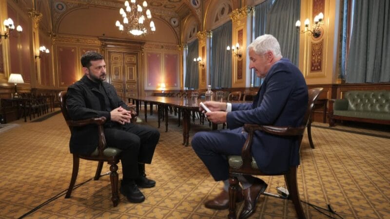 Zelenskyj vyhlásil, že nemá v úmysle odísť, kým sa konflikt neskončí.