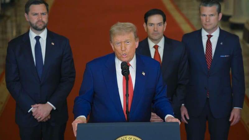 USA bombardovali 3 iránske jadrové zariadenia, tvrdí Trump