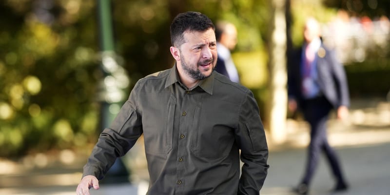 Zelenskyj sa sťažoval na reakciu Ruska na útoky na letiská. Zelenskyj na Telegrame informoval o masívnom ruskom útoku, odvetou za útoky