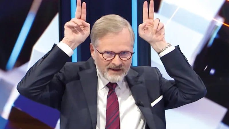 Podľa tajných služieb ČR si Rusko najíma migrantov, aby spôsobovali chaos