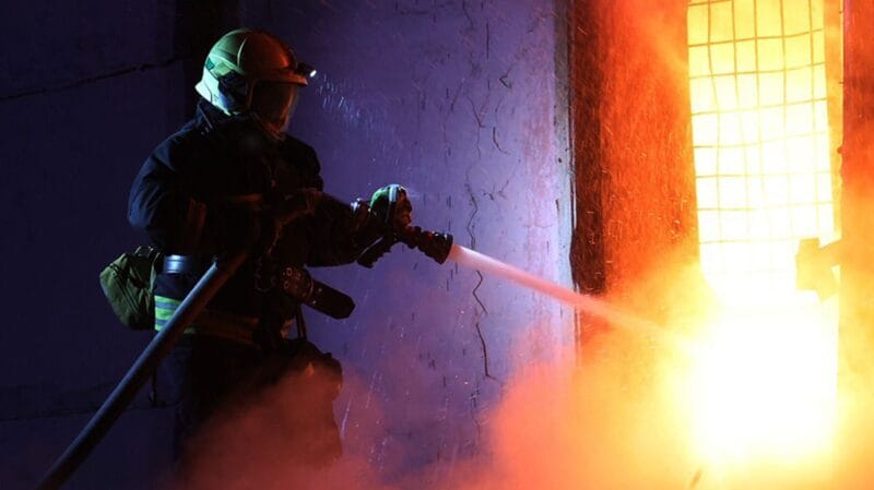 Putin reagoval na Trumpovo ultimátum vypustením tisícky dronov na Ukrajinu