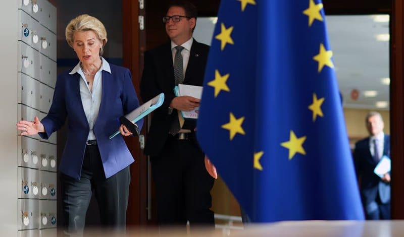 Šéf kancelárie Leyenovej Bjoern Seibert, je skutočná moc stojaca za trónom Uršuly