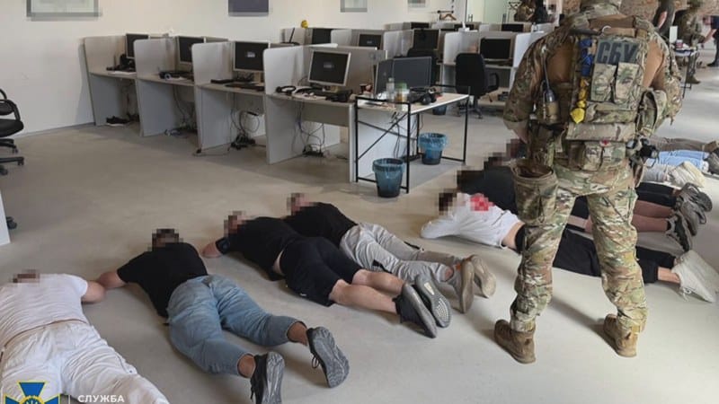 Nie že by Ukrajinci riešili korupciu u seba, ale vyvážajú zločinnosť do Európy