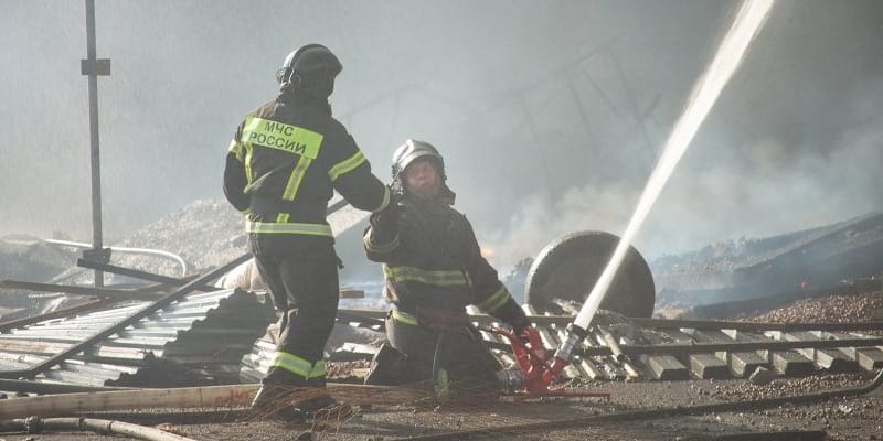 Požiar v ropnej rafinérii v Krasnodarsku spôsobený haváriou UA dronu uhasený