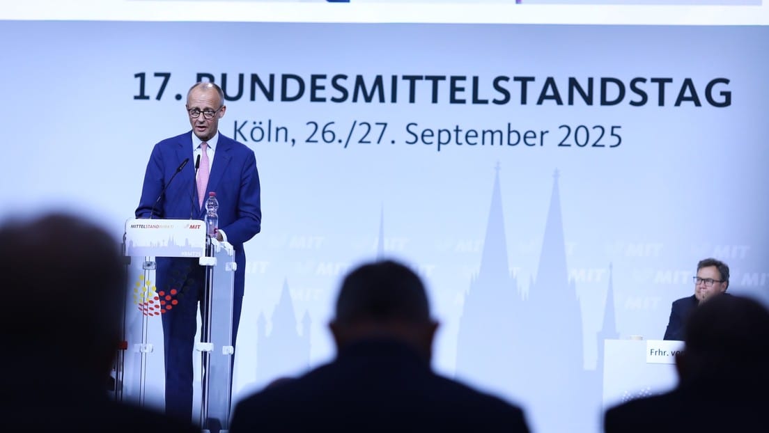 Každodenné Merzove šialenstvo „Poďme si napľuť do dlaní... prestaňme byť takí ukňučaní“