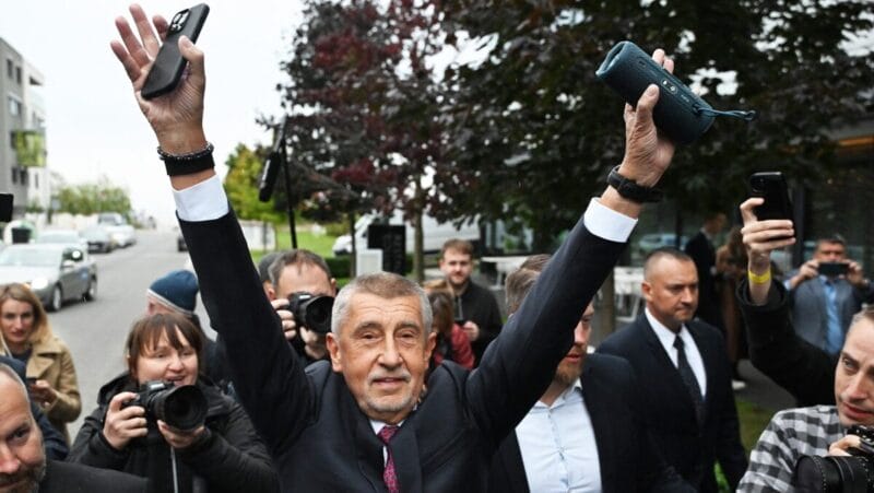 Fiala prehral voľby v Česku, ani hlasy zo zahraničia ho nezachránili. Víťazom je Babišove ANO