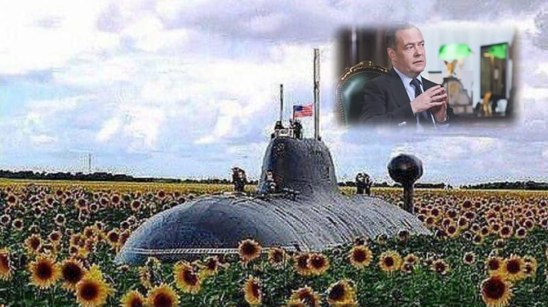 Medvedev: Skorej budú ponorky v UA stepi, než Tomahawky na Ukrajine