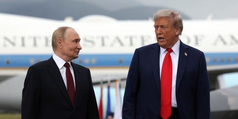 Putin možno poletí do Maďarska tým istým lietadlom ako Trump.