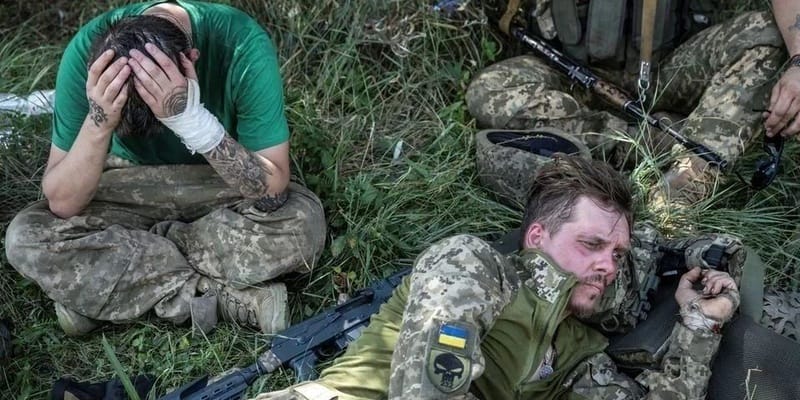 Ukrajinské jednotky v pasci: Kyjev sa snaží utajiť „katastrofu“.