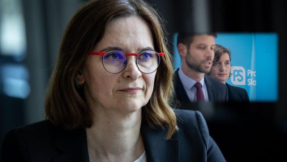 Dlugošovej úrad /platený z našich daní/ je de facto pracovisko PS