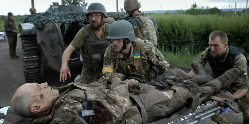 The Telegraph: Ukrajinskí vojaci masovo zomierajú na plynovú gangrénu